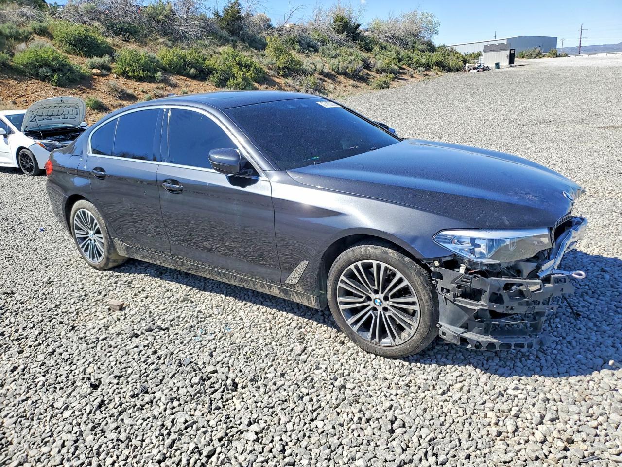 2019 BMW 540 I - zdjęcie 4