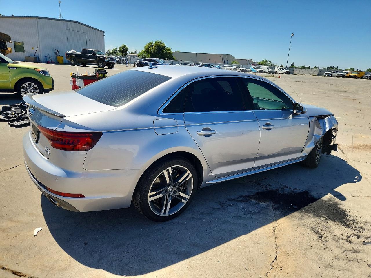 2018 Audi A4 Premium Plus - zdjęcie 3