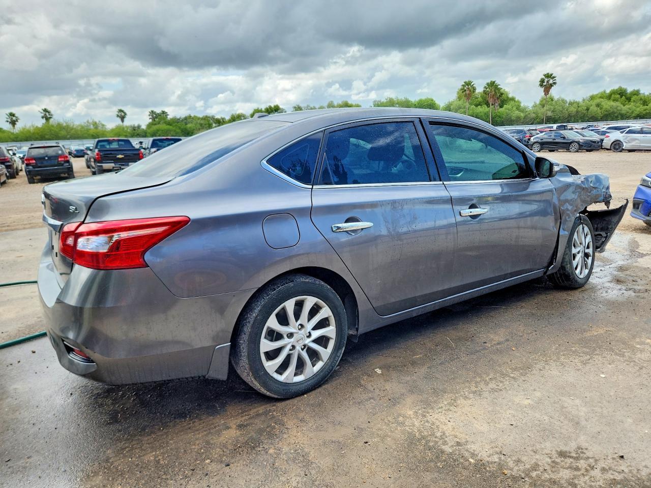 2019 Nissan Sentra Sl - zdjęcie 3