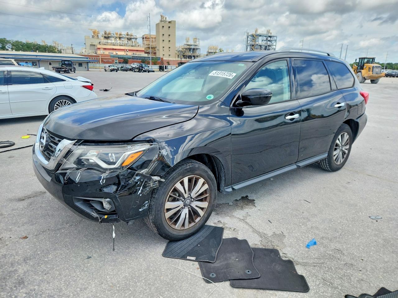 2019 Nissan Pathfinder Sv - zdjęcie główne