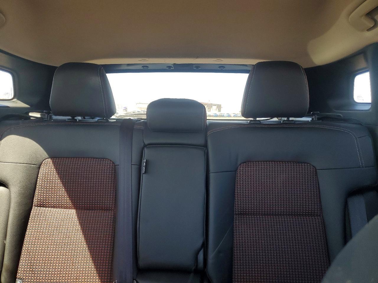 2026 Nissan Kicks Sr - zdjęcie 10