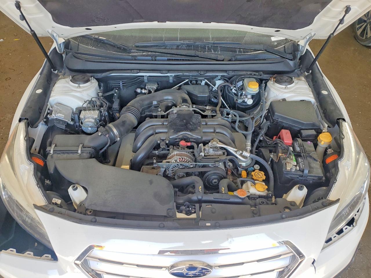 2015 Subaru Outback 3.6R Limited - zdjęcie 12