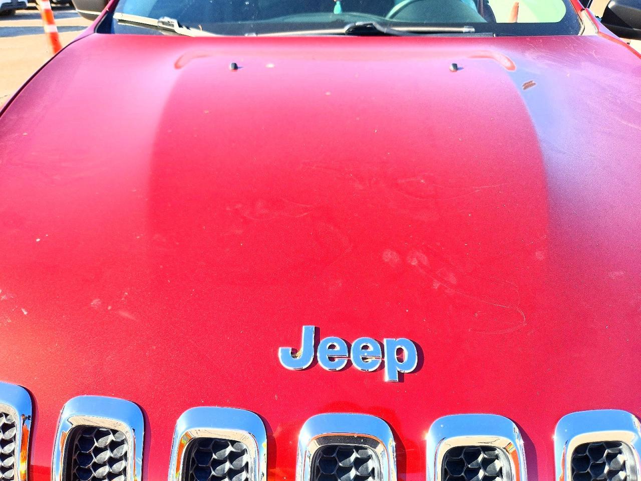 2015 Jeep Cherokee Sport - zdjęcie 12