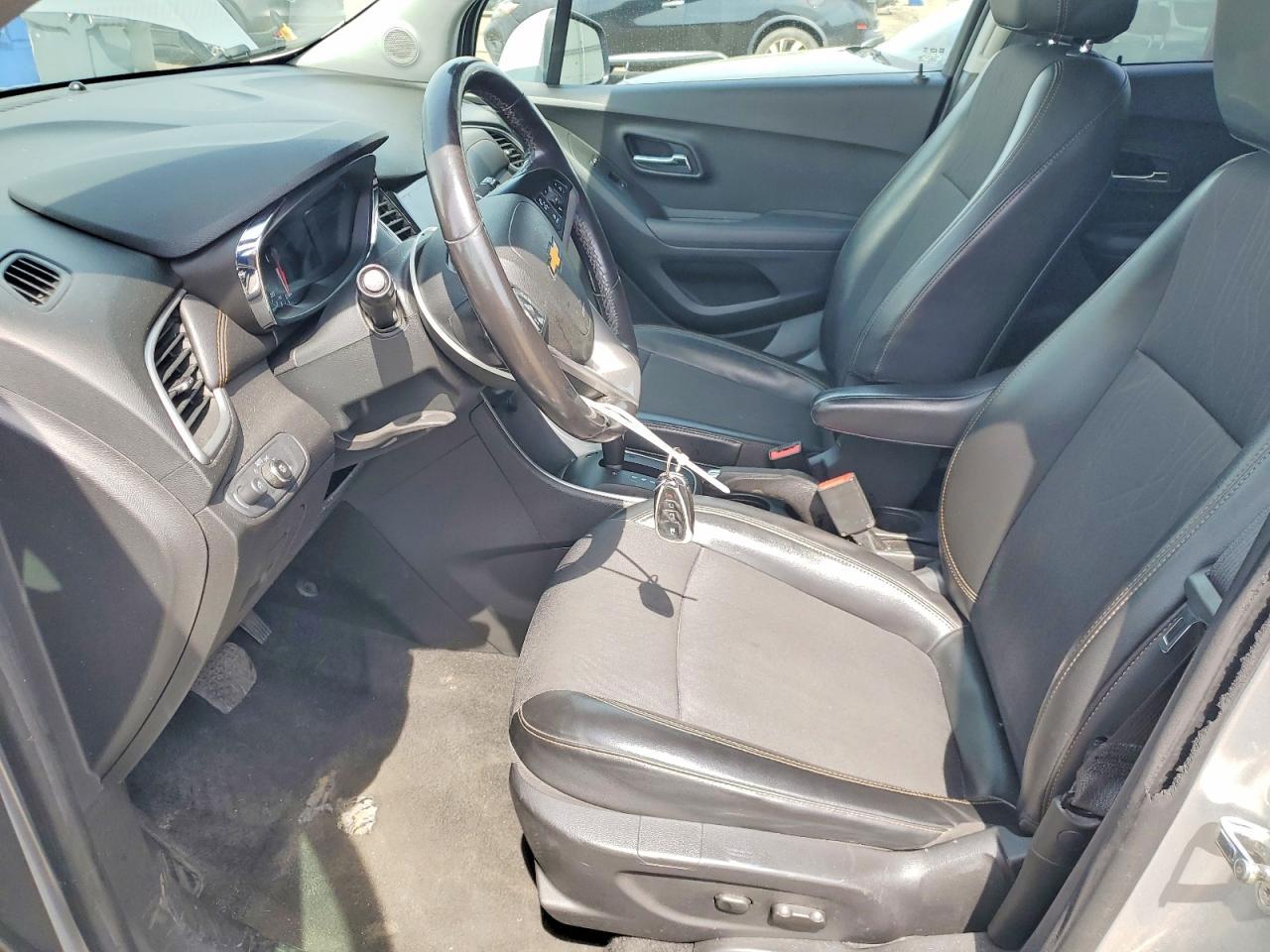 2020 Chevrolet Trax 1Lt - zdjęcie 7