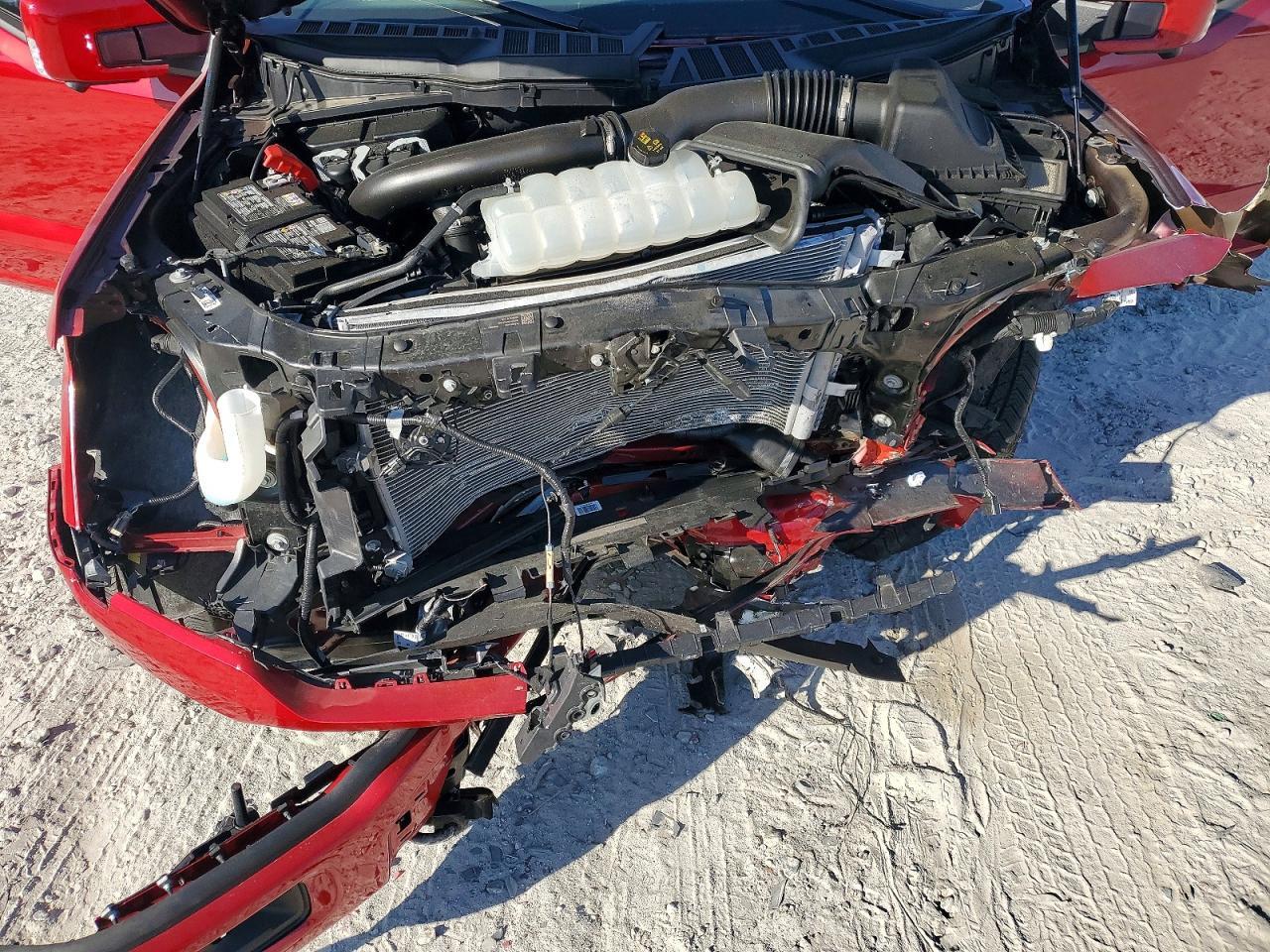 2025 Ford F150 Lariat - zdjęcie 11