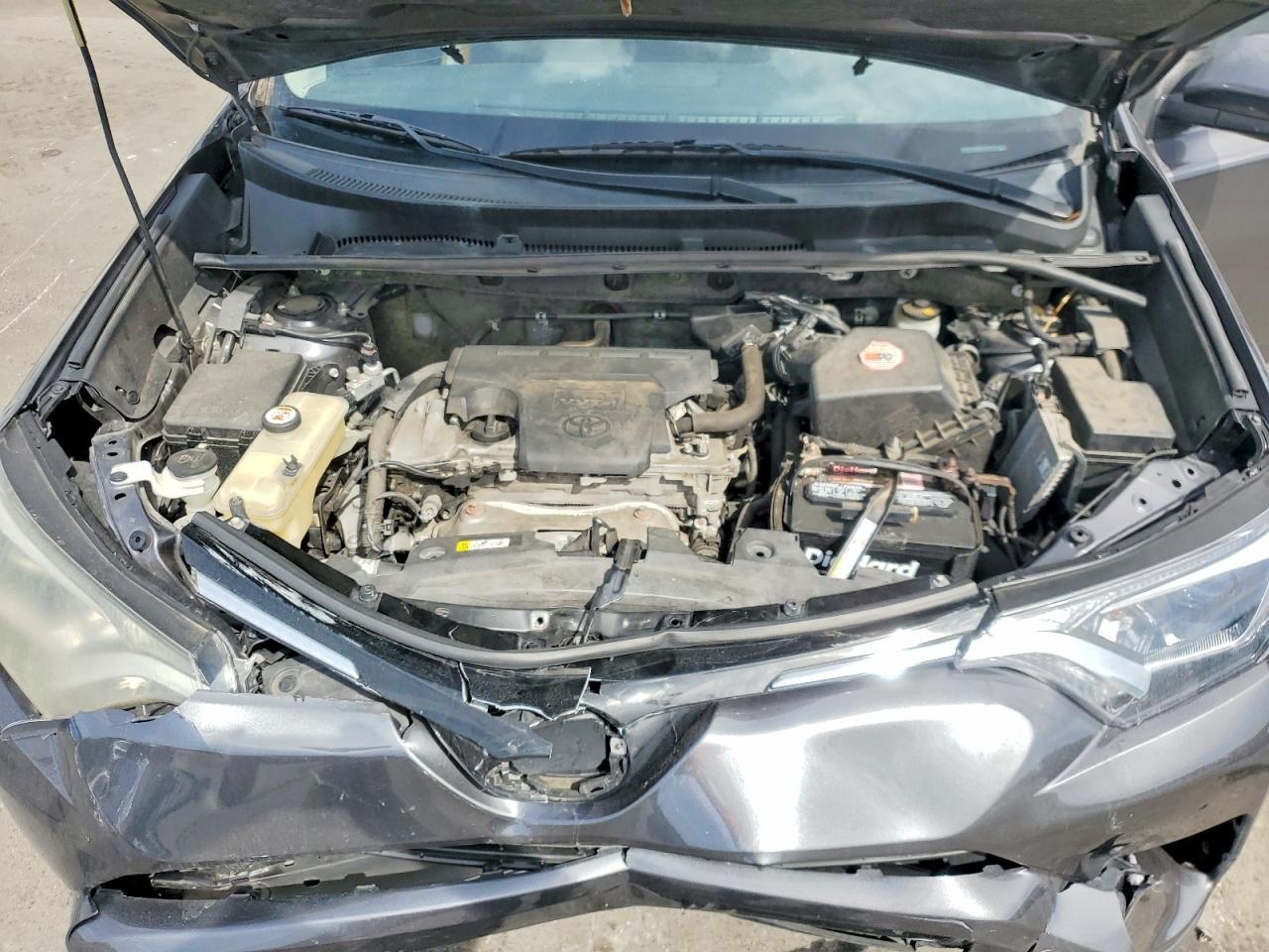 2018 Toyota Rav4 Xle - zdjęcie 11