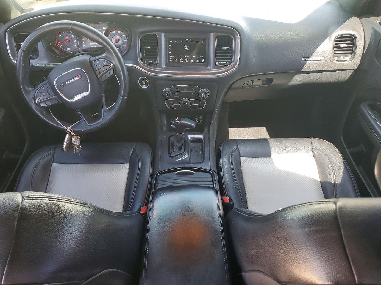 2018 Dodge Charger Sxt - zdjęcie 8