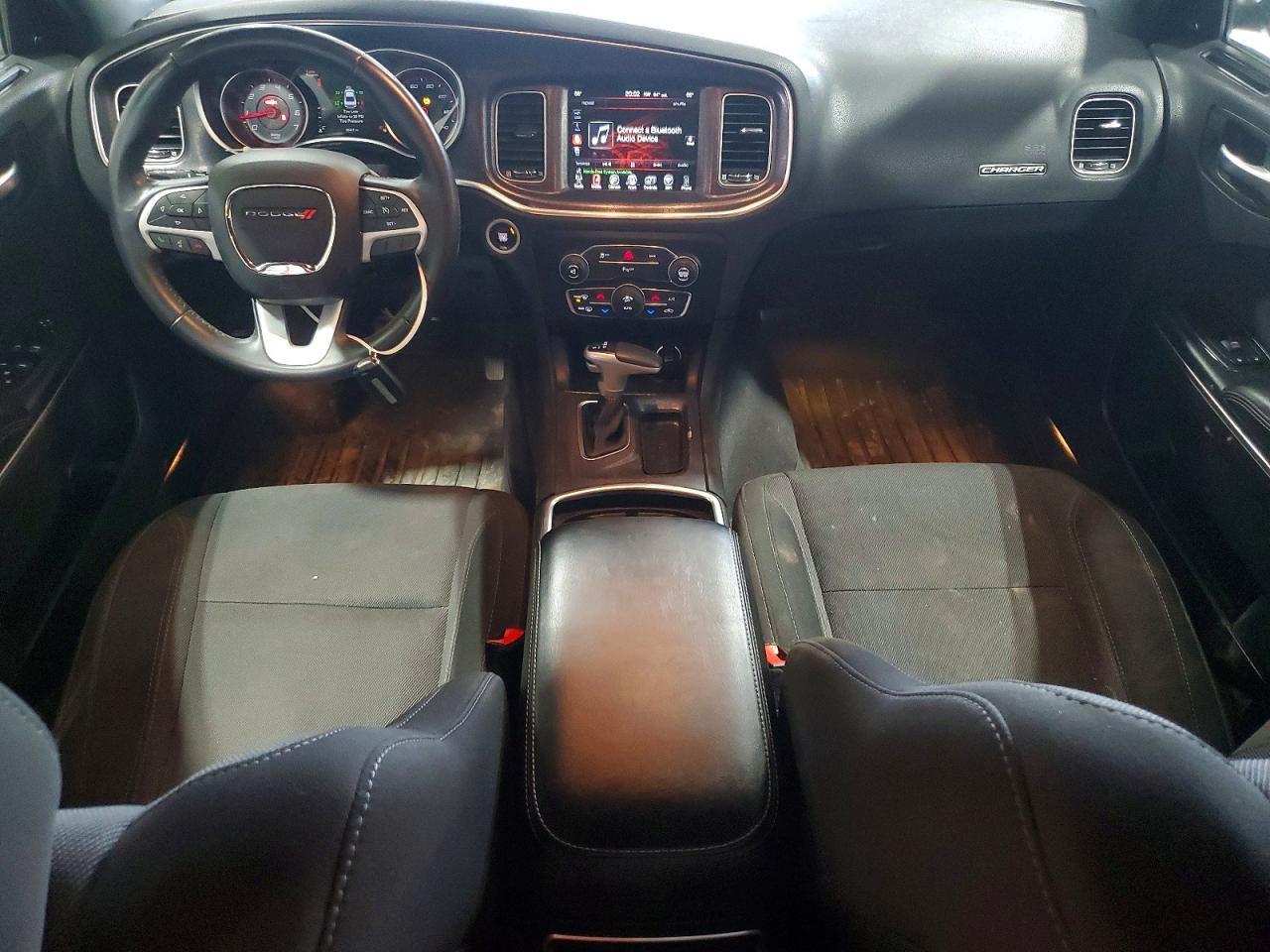 2016 Dodge Charger Sxt - zdjęcie 8