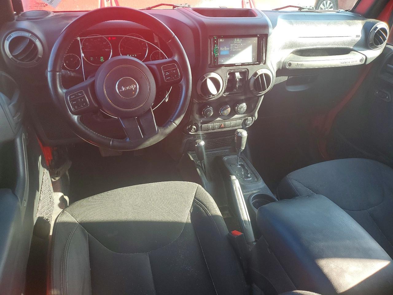 2016 Jeep Wrangler Unlimited Sport - zdjęcie 8