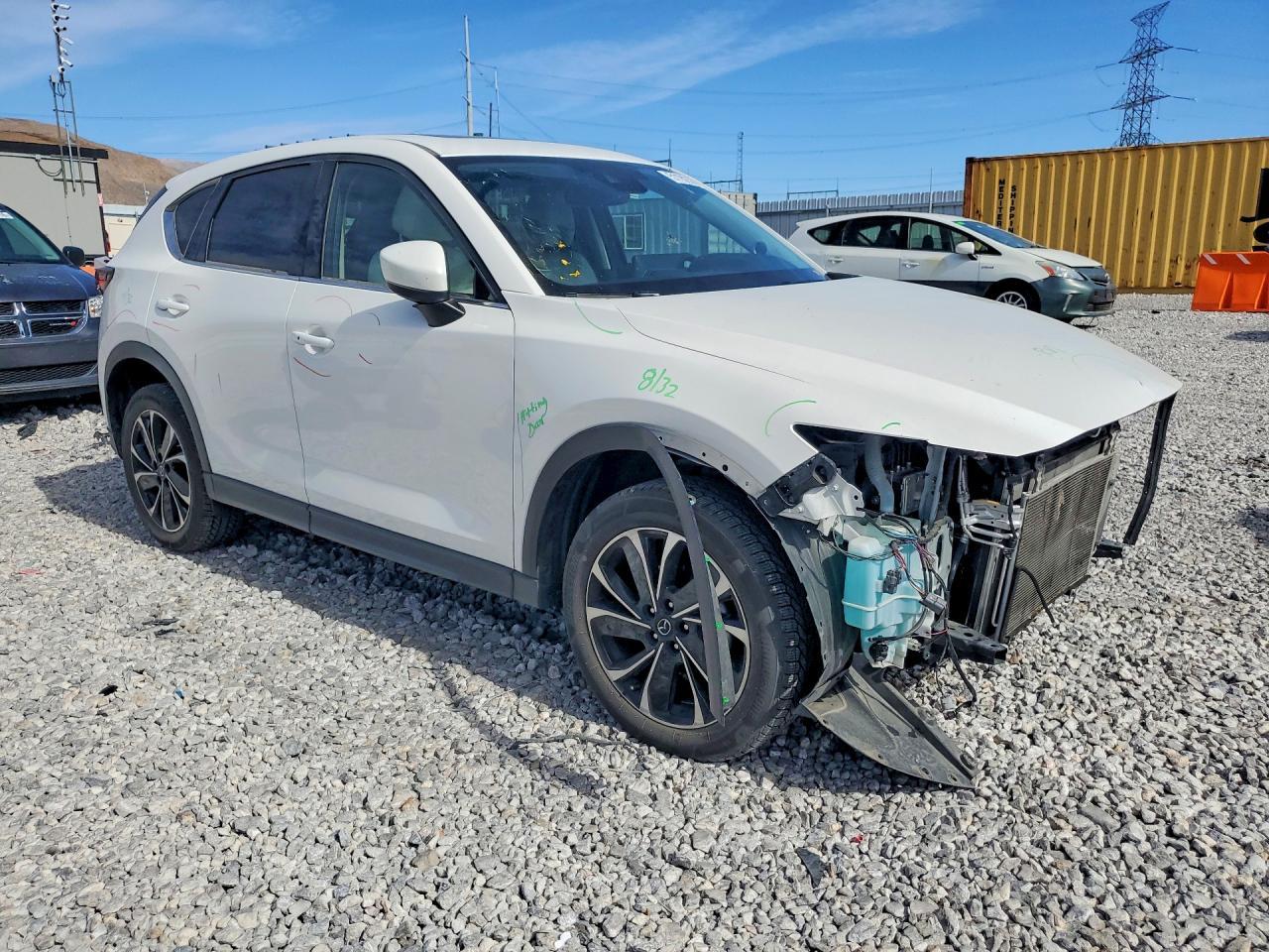 2022 Mazda Cx-5 Premium - zdjęcie 4