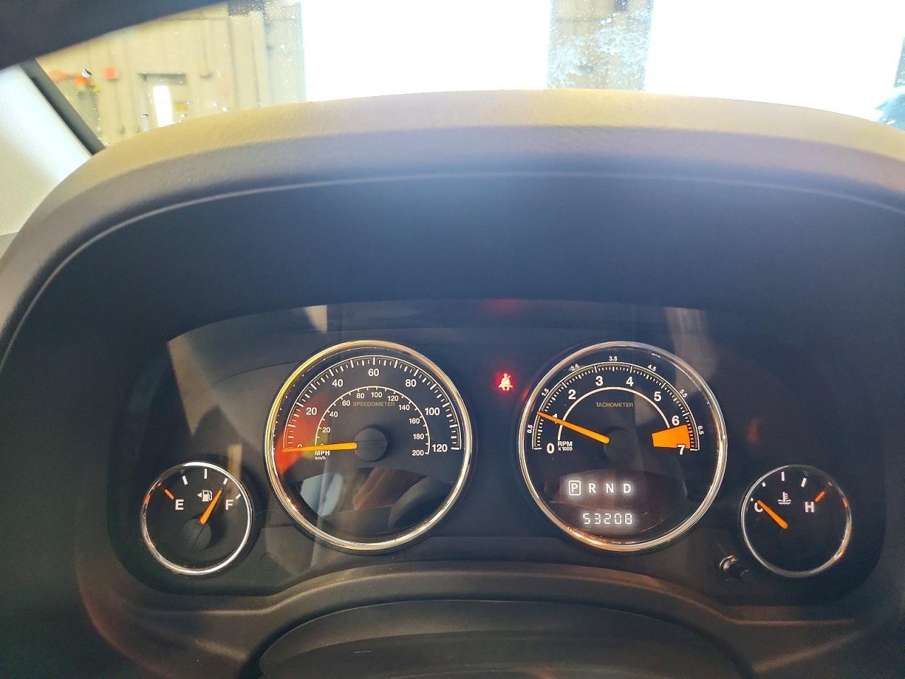 2016 Jeep Compass Latitude - zdjęcie 9