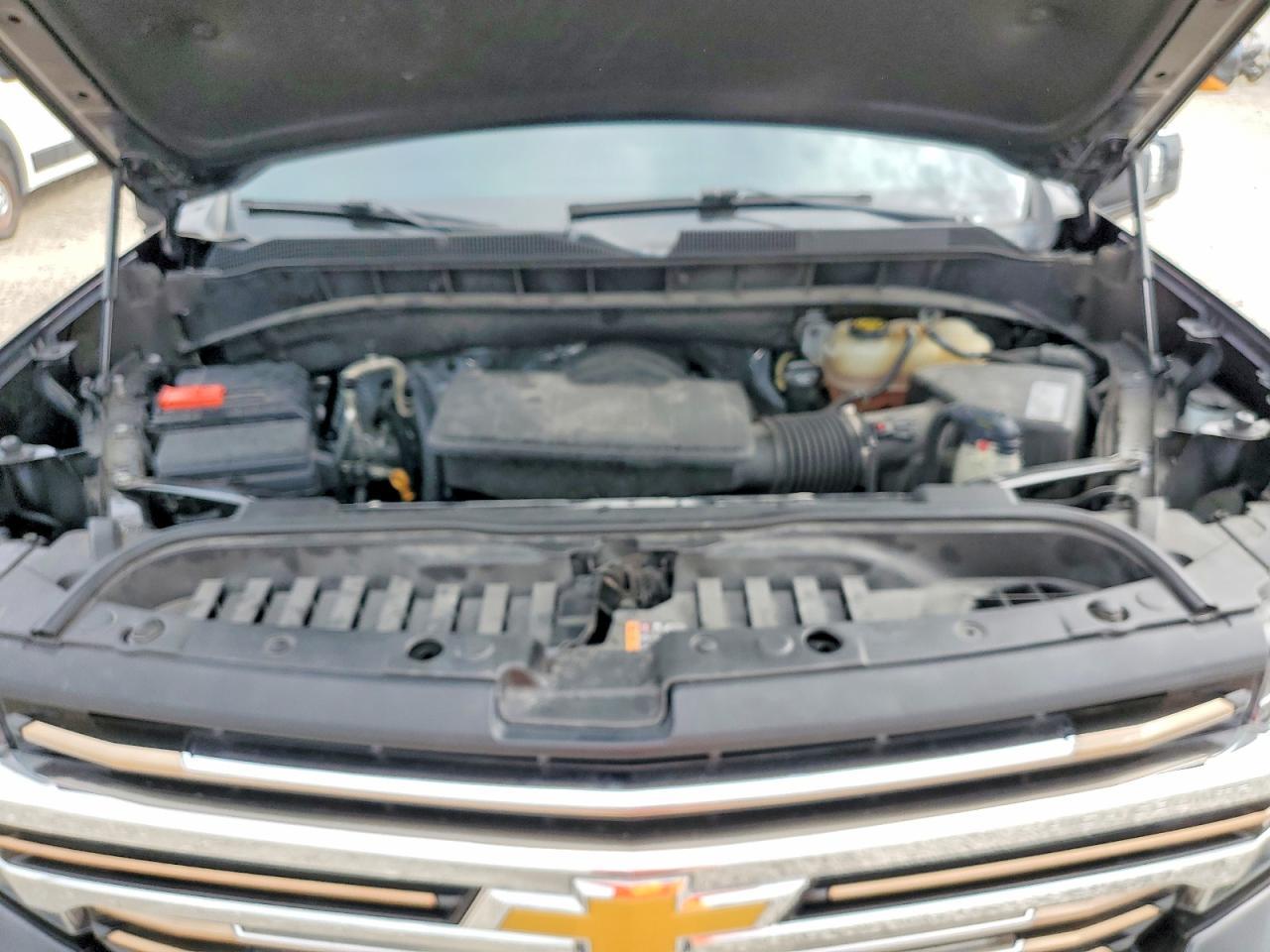 2021 Chevrolet Silverado C1500 High Country - zdjęcie 11