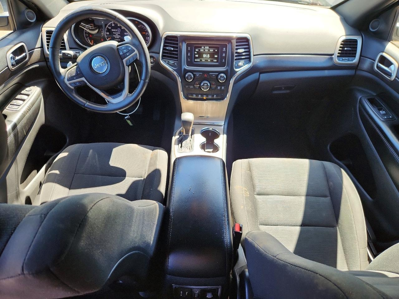2016 Jeep Grand Cherokee Laredo - zdjęcie 8