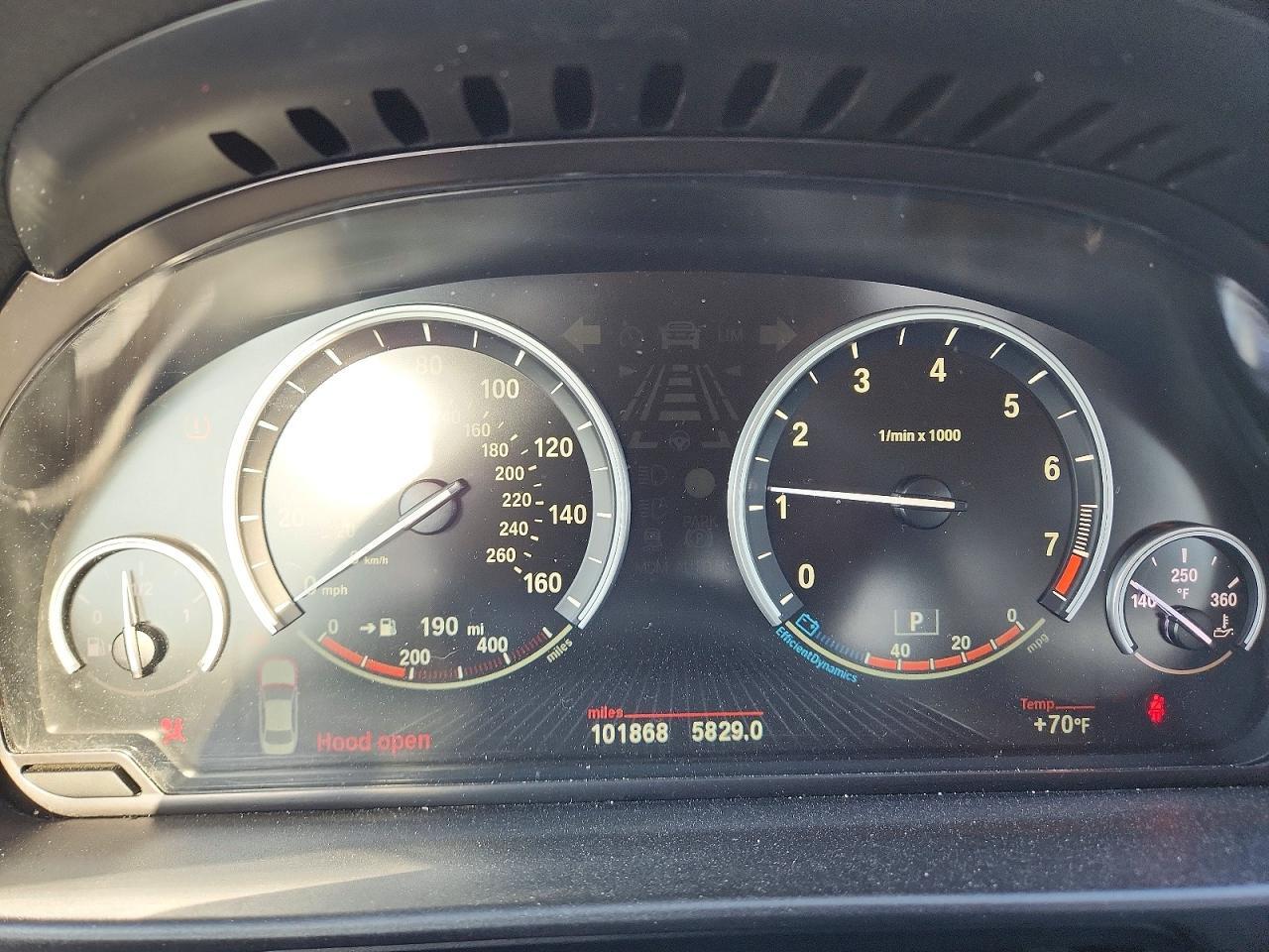 2015 BMW 528 I - zdjęcie 9