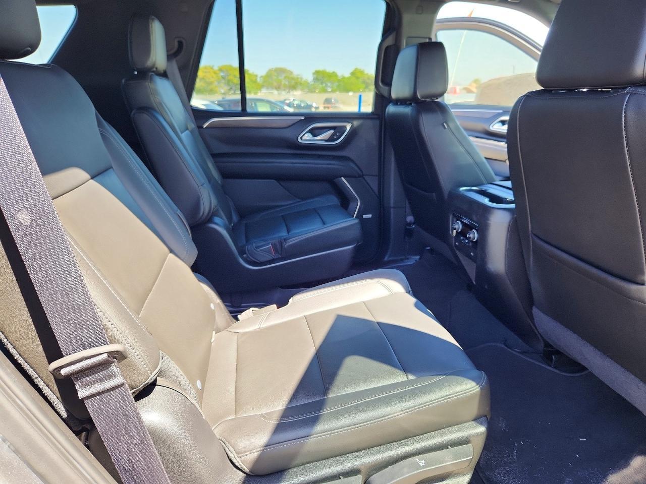 2021 Chevrolet Tahoe C1500 Lt - zdjęcie 11