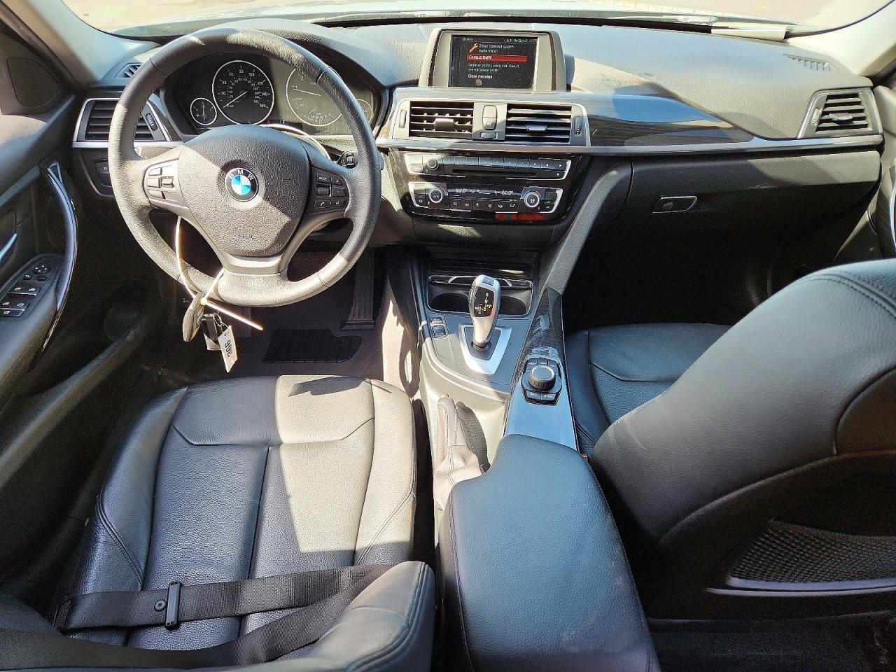 2018 BMW 320 I - zdjęcie 8