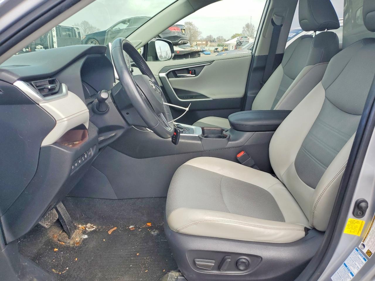 2020 Toyota Rav4 Hybrid Limited - zdjęcie 7