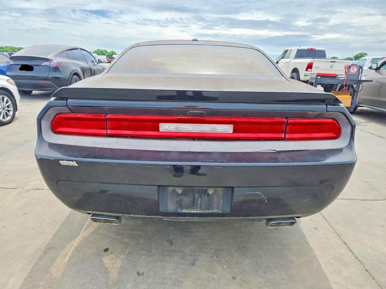 2013 Dodge Challenger Sxt - zdjęcie 6