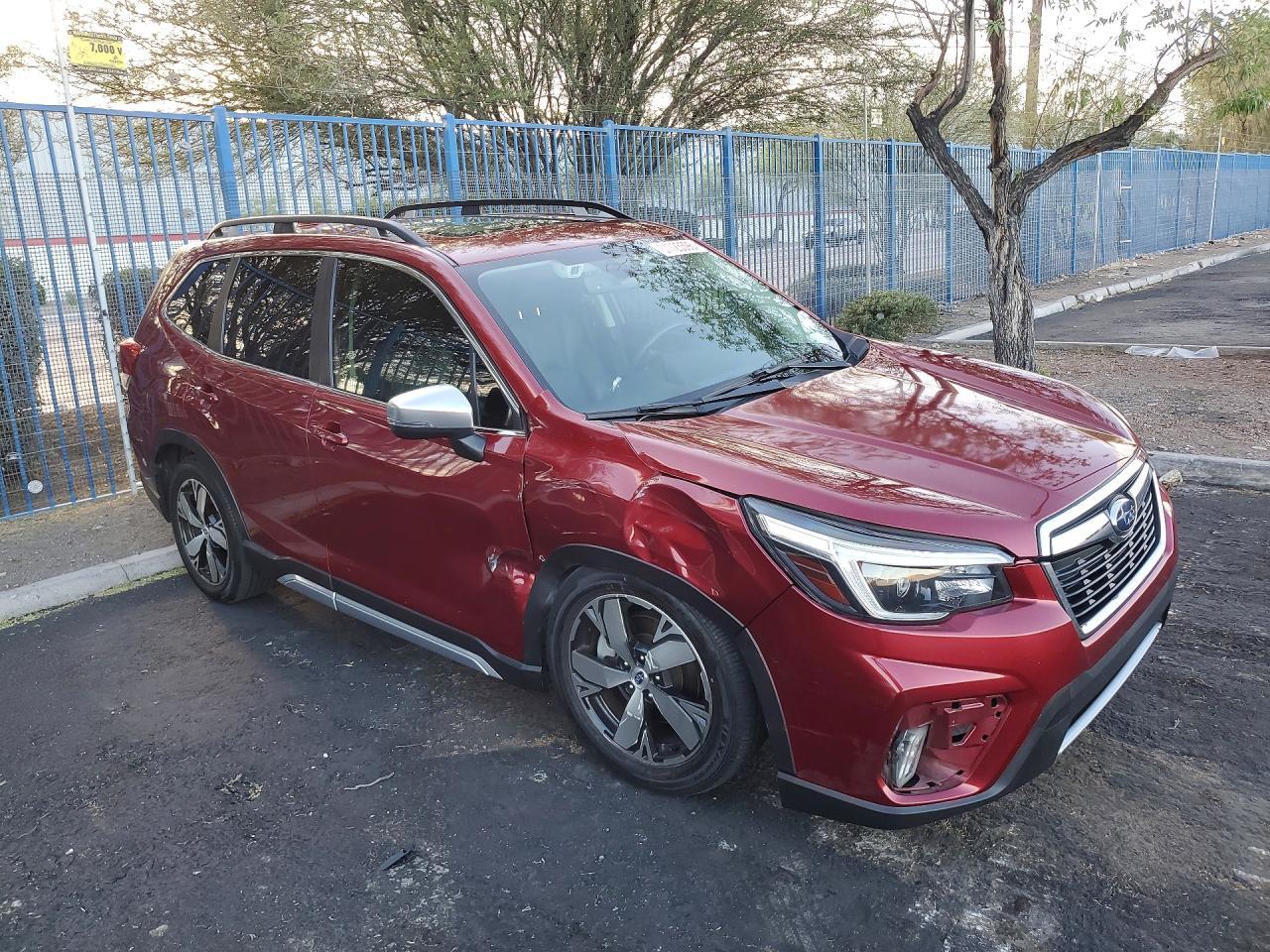 2021 Subaru Forester Touring - zdjęcie 4