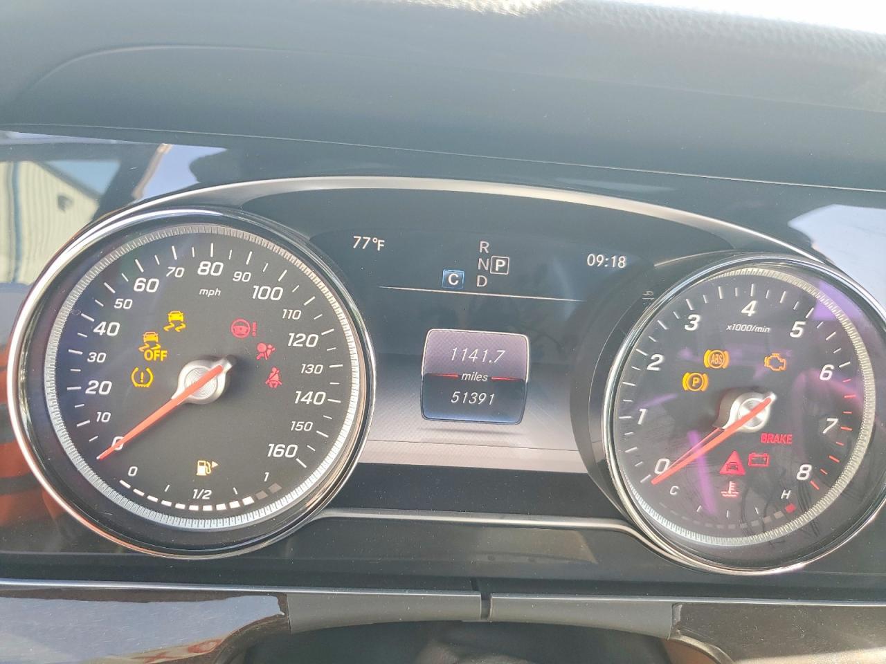 2019 Mercedes-Benz E 300 - zdjęcie 9
