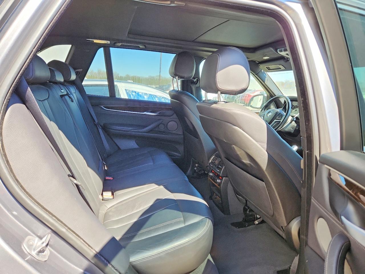 2017 BMW X5 xDrive35I - zdjęcie 11