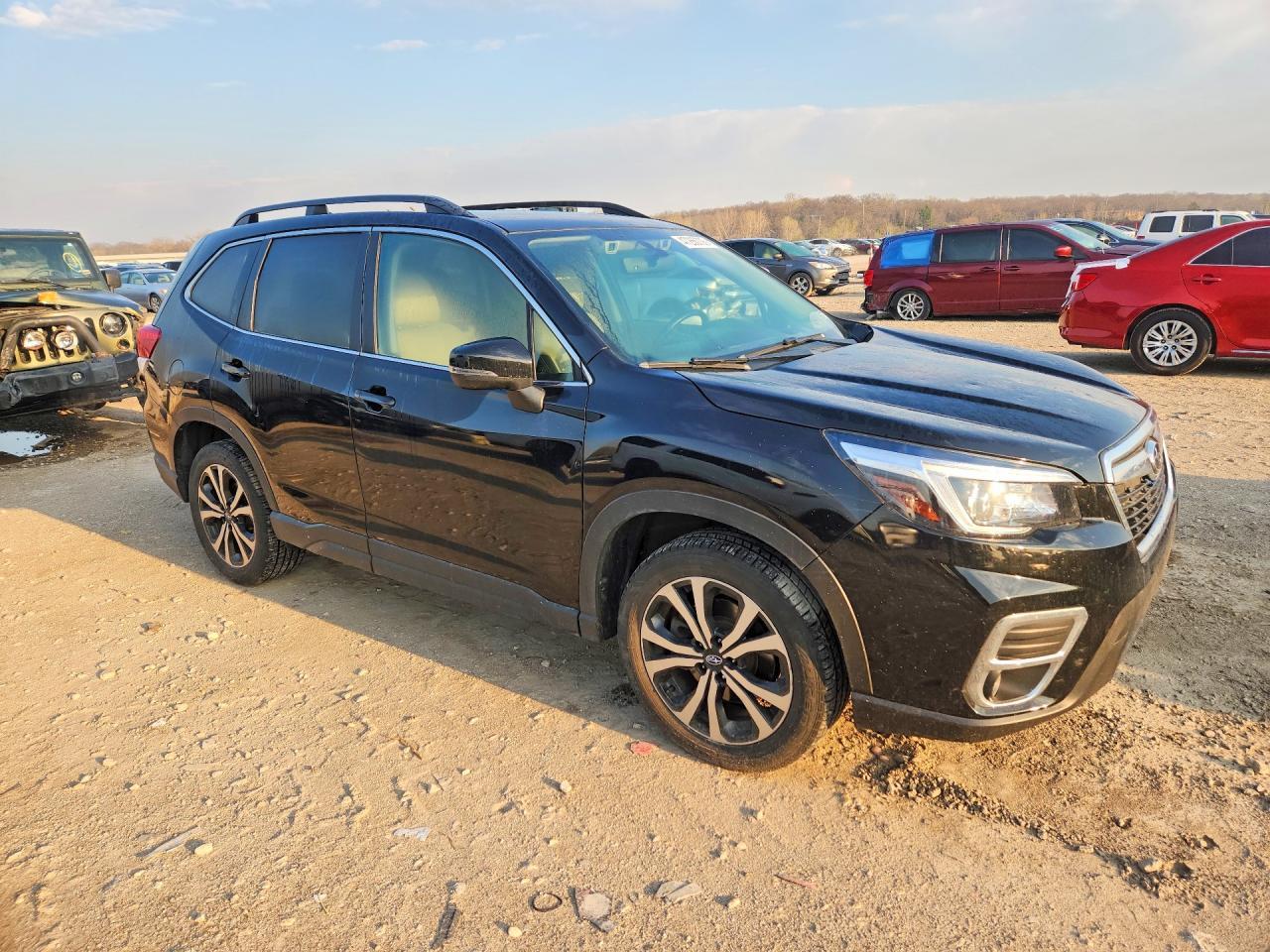 2019 Subaru Forester Limited - zdjęcie 4