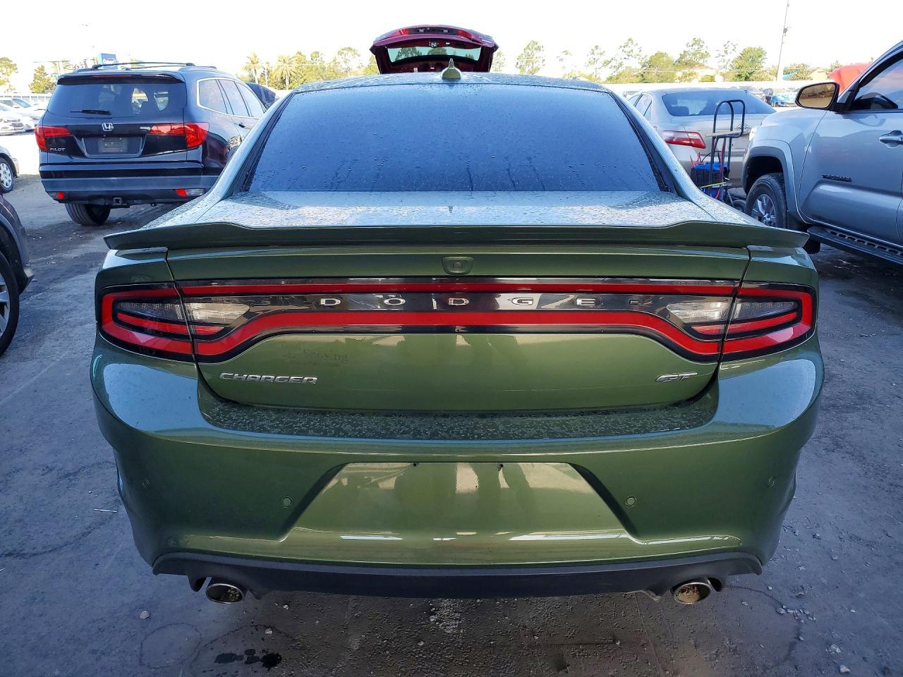 2021 Dodge Charger Gt - zdjęcie 6