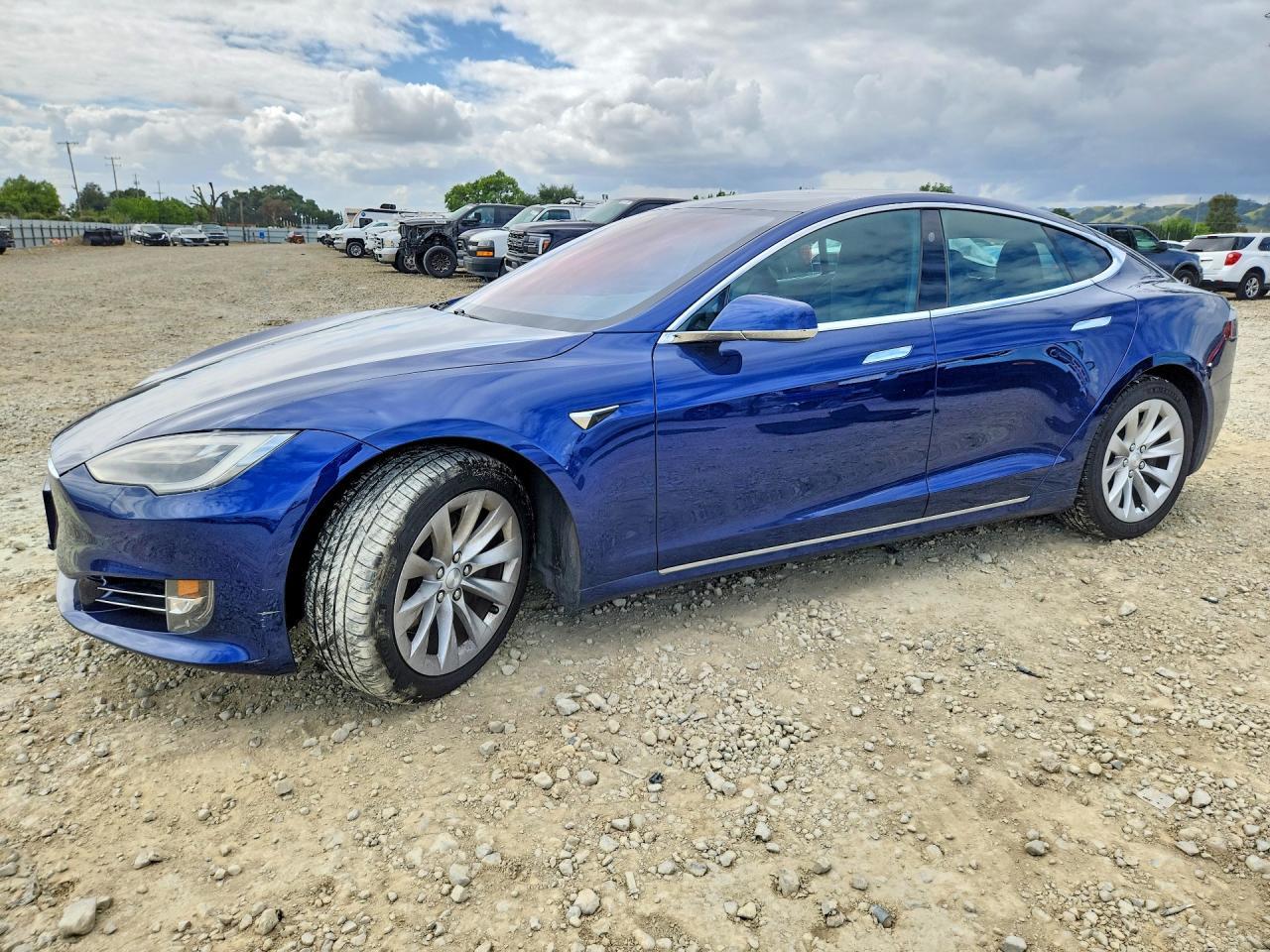 2018 Tesla Model S - zdjęcie główne