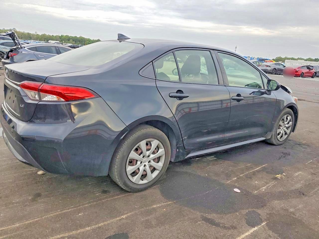 2020 Toyota Corolla Le - zdjęcie 3