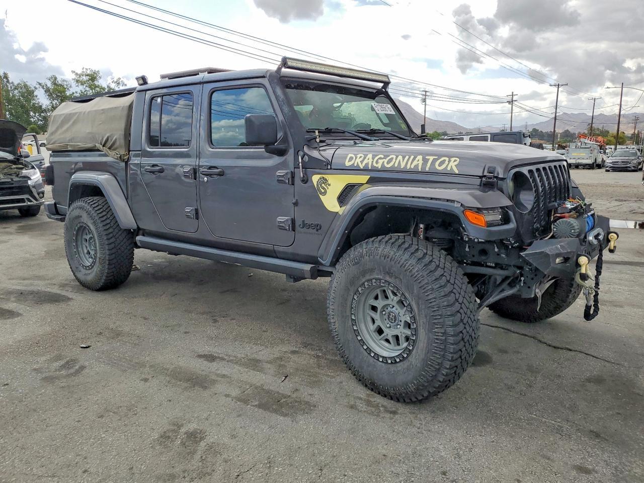 2021 Jeep Gladiator Sport - zdjęcie 4
