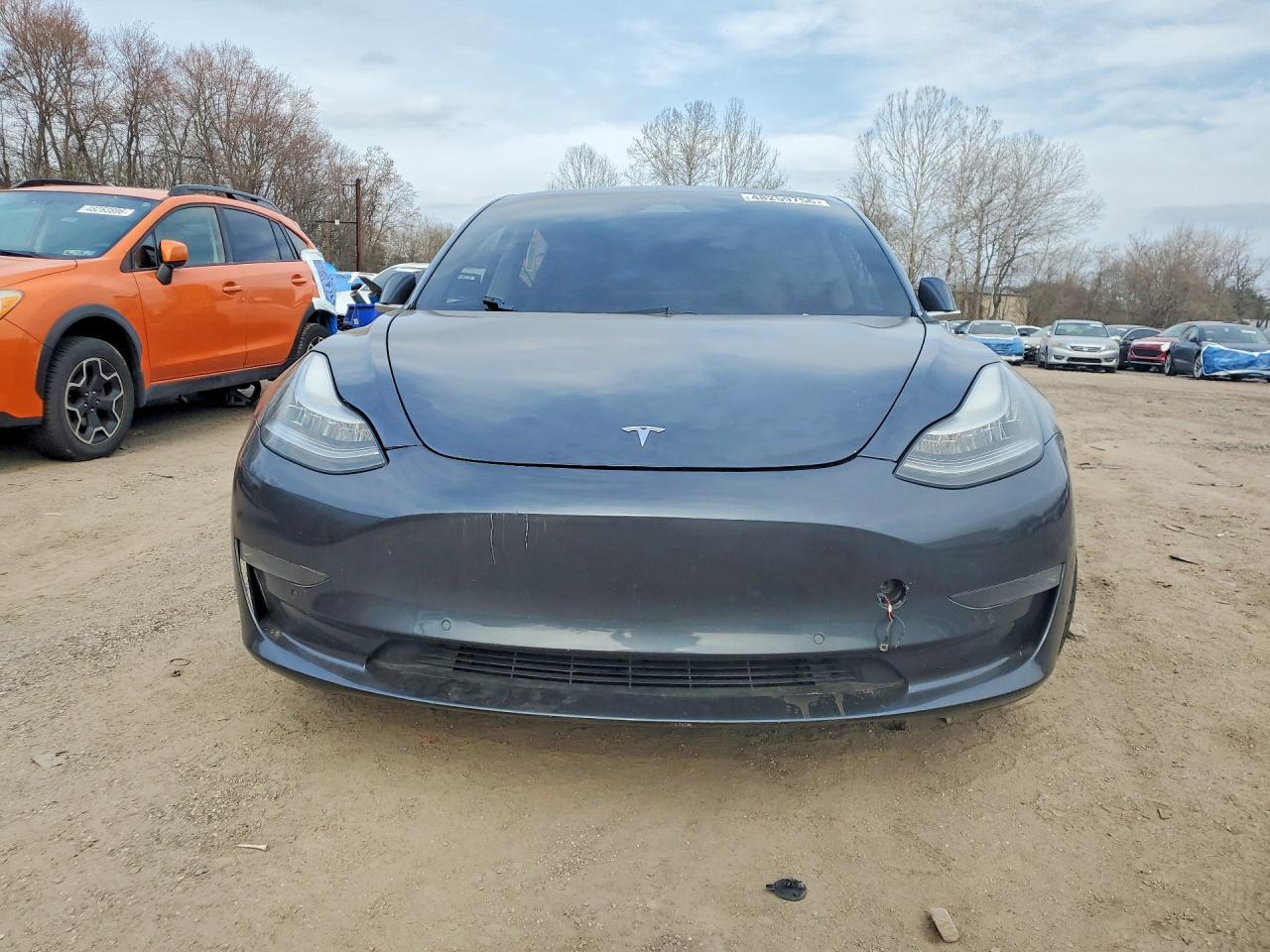 2020 Tesla Model 3 - zdjęcie 5