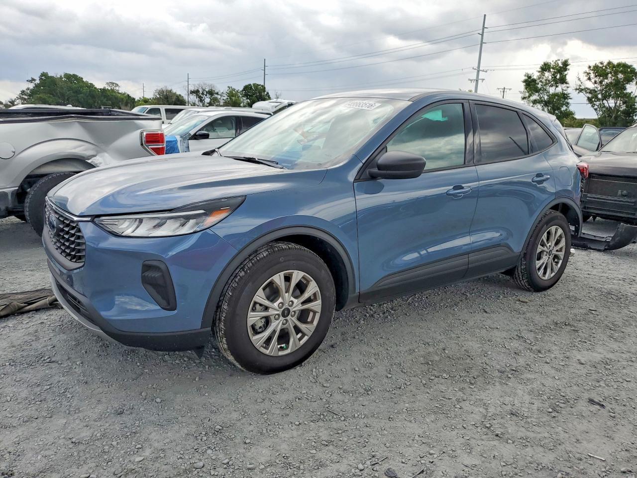 2026 Ford Escape Active - zdjęcie główne