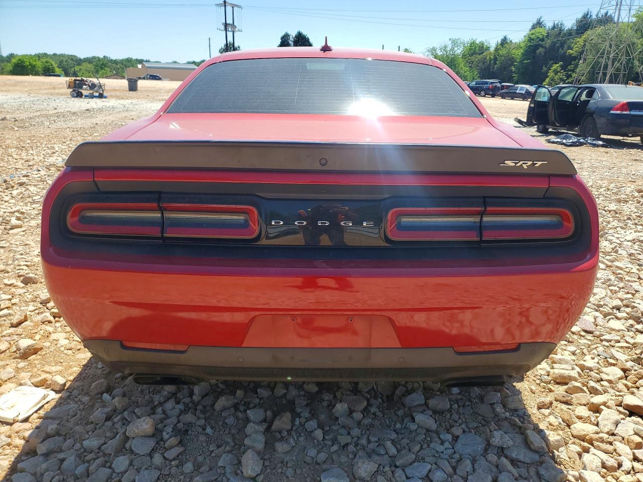 2016 Dodge Challenger Srt Hellcat - zdjęcie 6