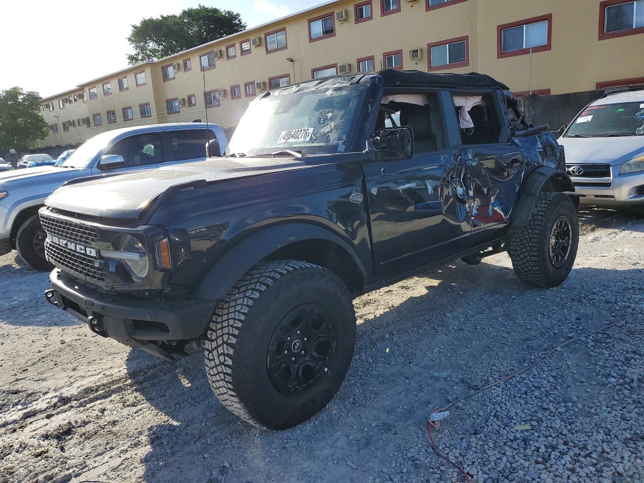 2024 Ford Bronco Wildtrak - zdjęcie główne