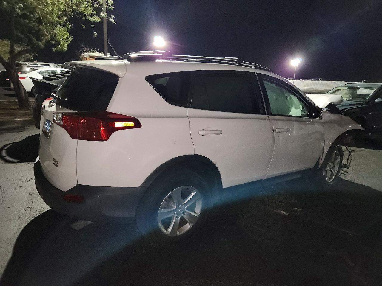 2013 Toyota Rav4 Xle - zdjęcie 3