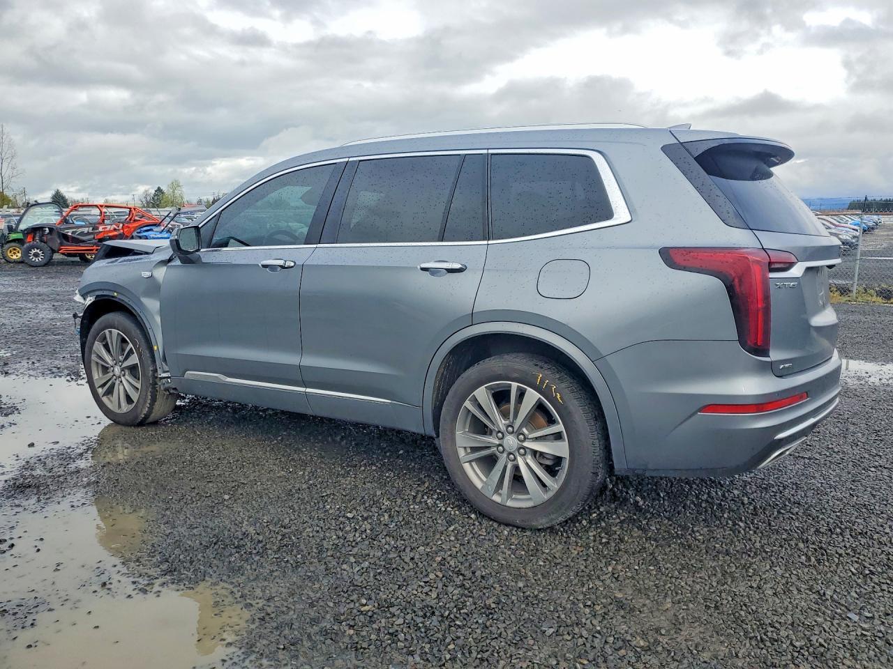 2022 Cadillac Xt6 Premium Luxury - zdjęcie 2