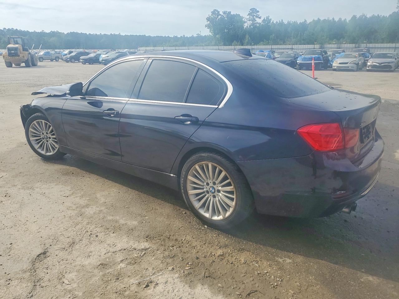 2013 BMW 328 Xi - zdjęcie 2