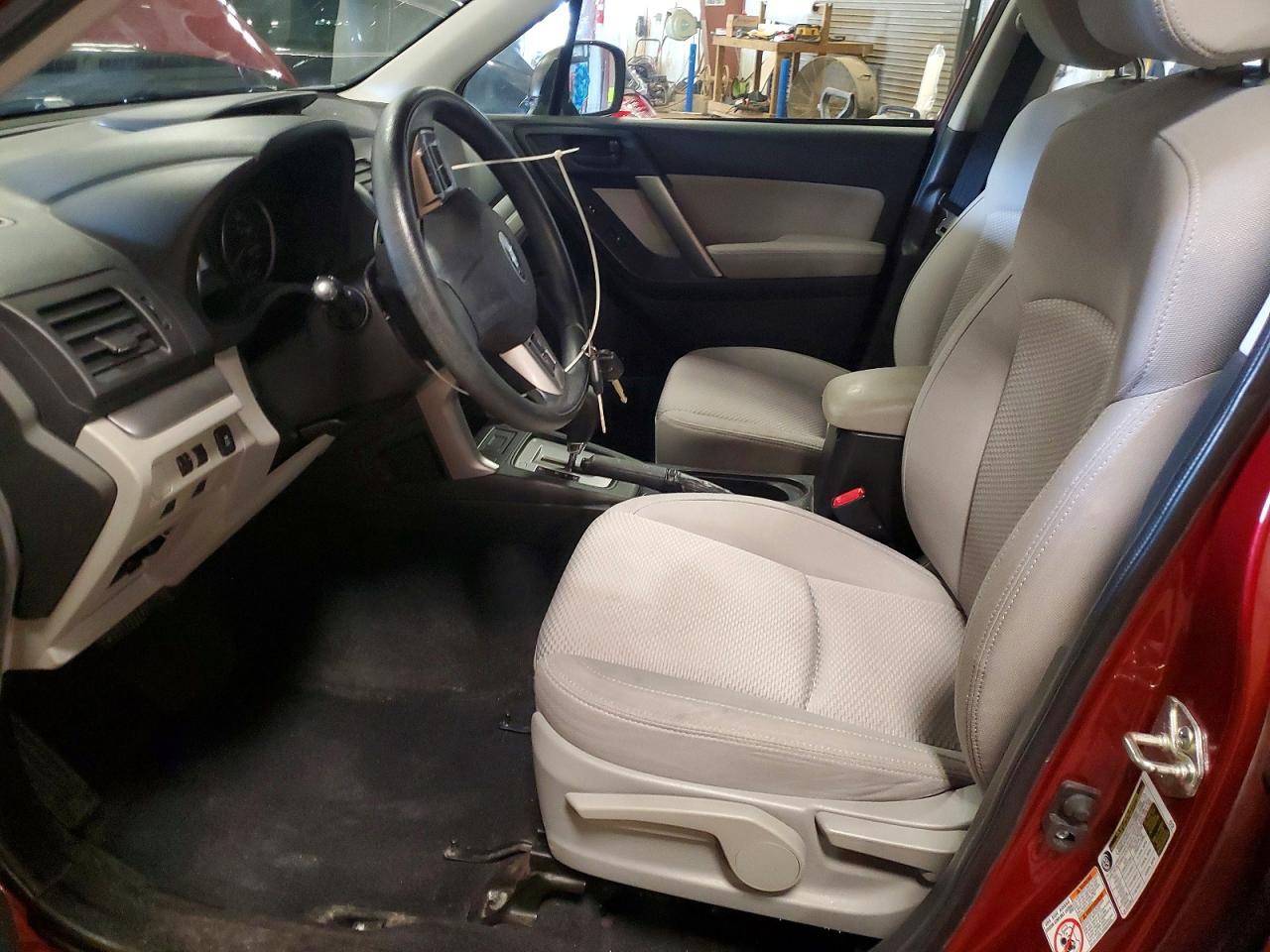 2014 Subaru Forester 2.5I - zdjęcie 7