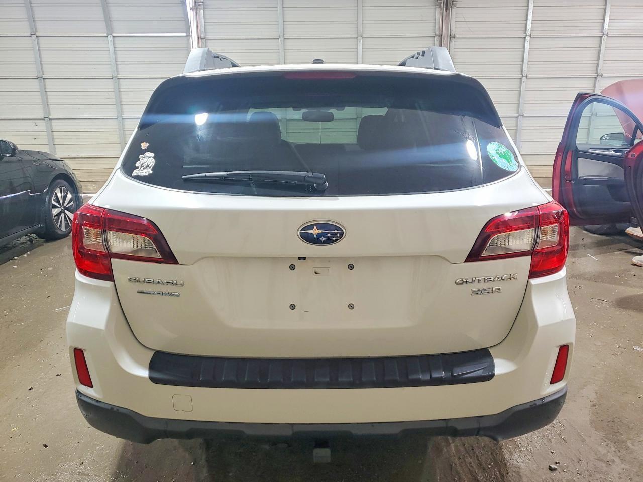 2015 Subaru Outback 3.6R Limited - zdjęcie 6