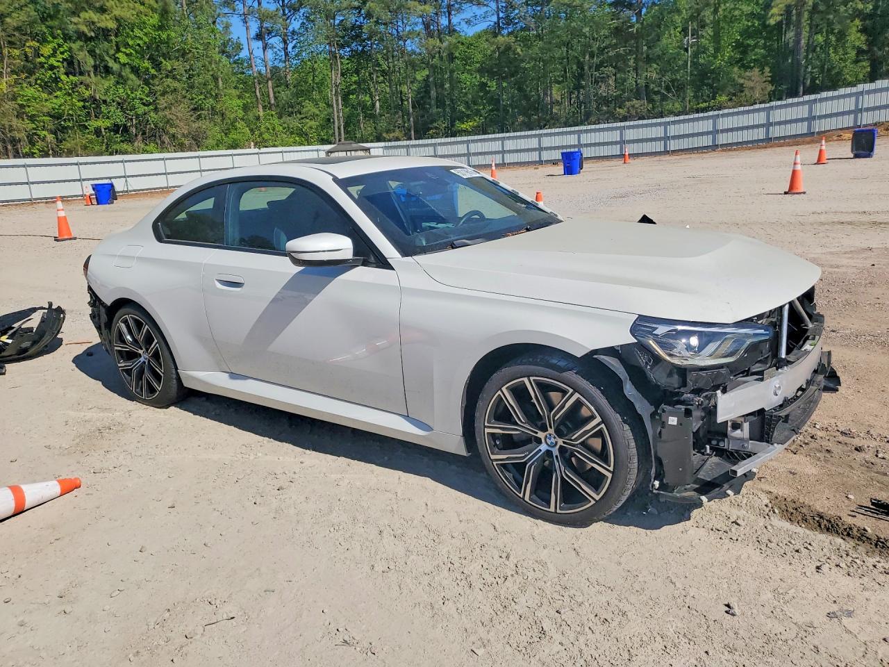 2023 BMW 230Xi - zdjęcie 4