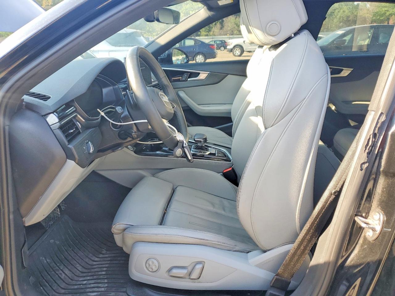 2021 Audi A4 Premium Plus 45 - zdjęcie 7