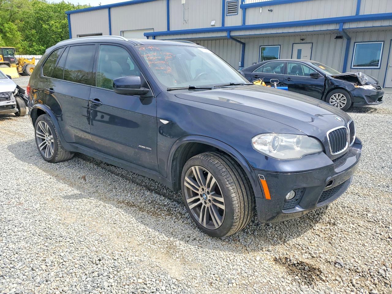 2013 BMW X5 xDrive35I - zdjęcie 4