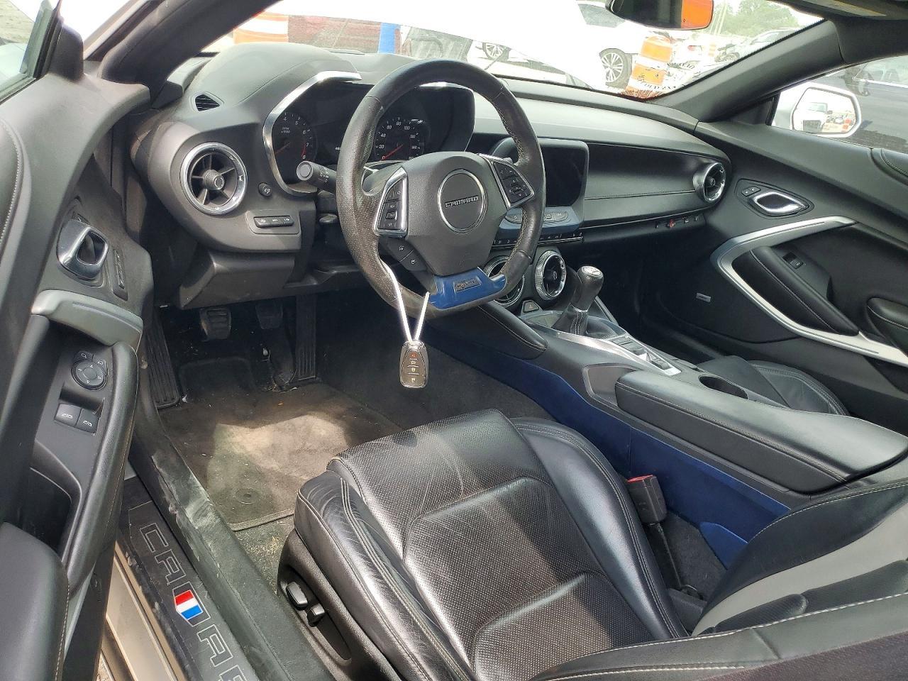 2017 Chevrolet Camaro Lt - zdjęcie 8