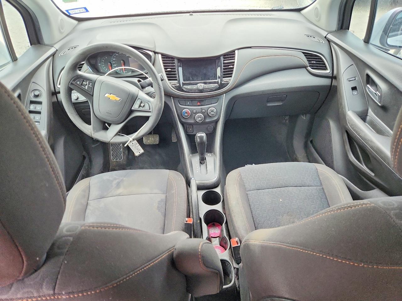 2020 Chevrolet Trax Ls - zdjęcie 8