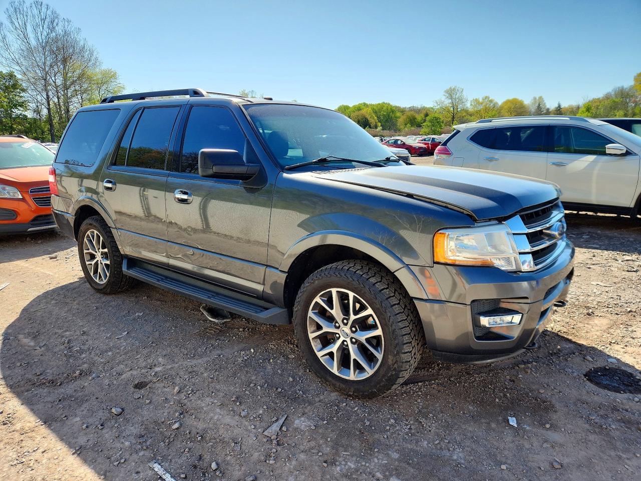 2017 Ford Expedition Xlt - zdjęcie 4