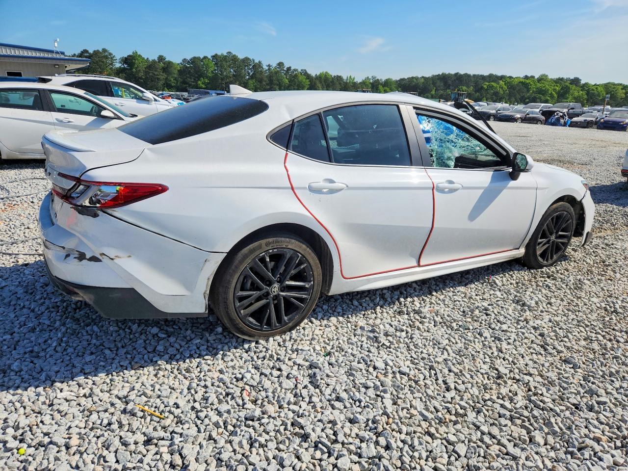 2025 Toyota Camry Se - zdjęcie 3