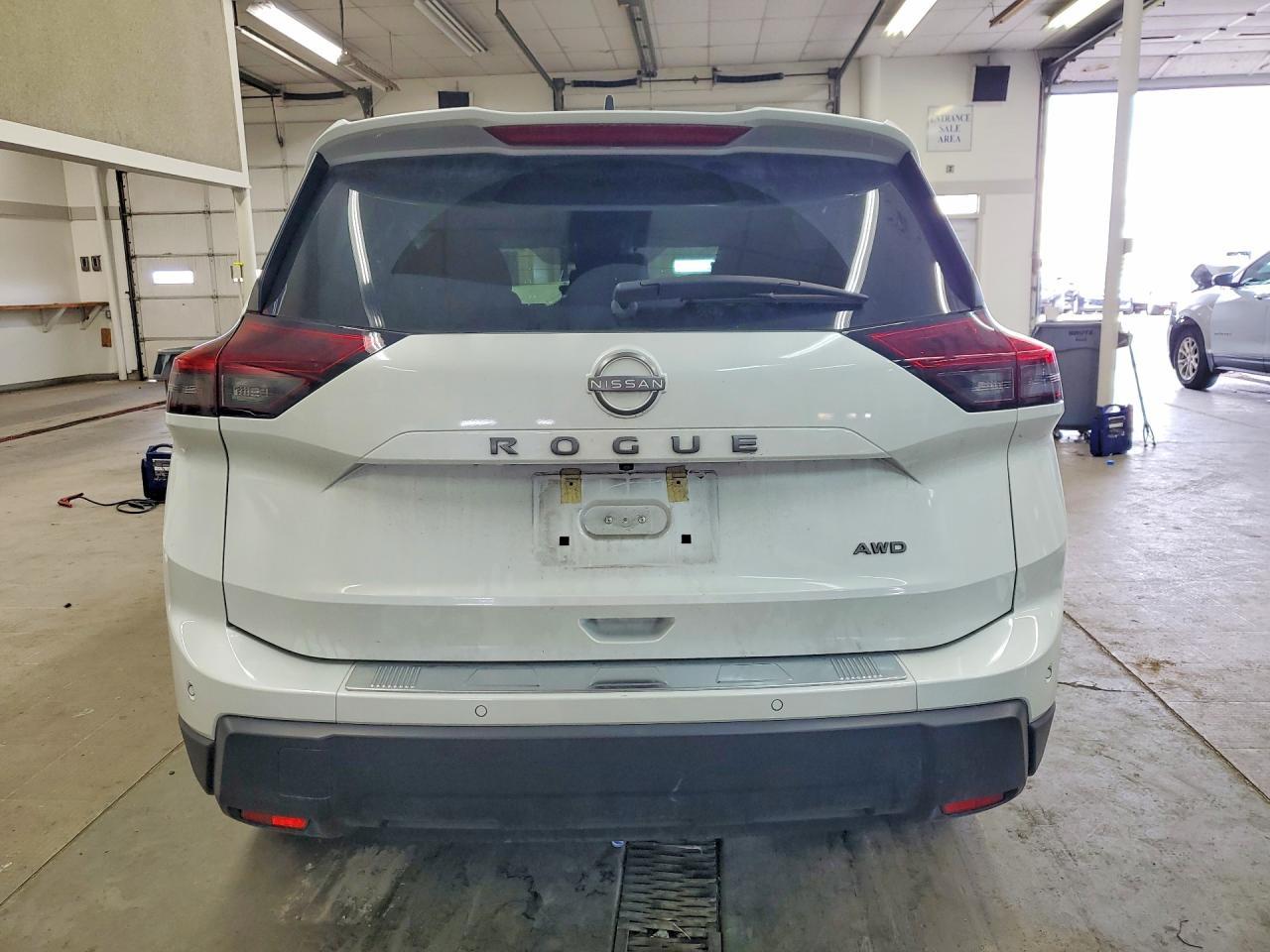 2024 Nissan Rogue S - zdjęcie 6