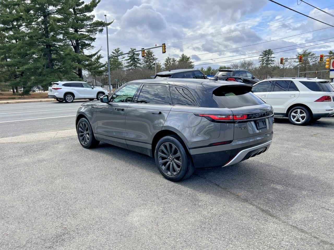 2019 Land Rover Range Rover Velar R-Dynamic Se - zdjęcie 3