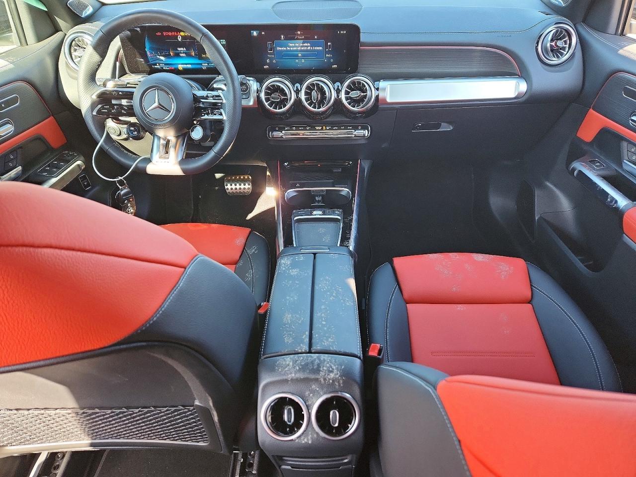 2026 Mercedes-Benz Glb Amg 35 4Matic - zdjęcie 8