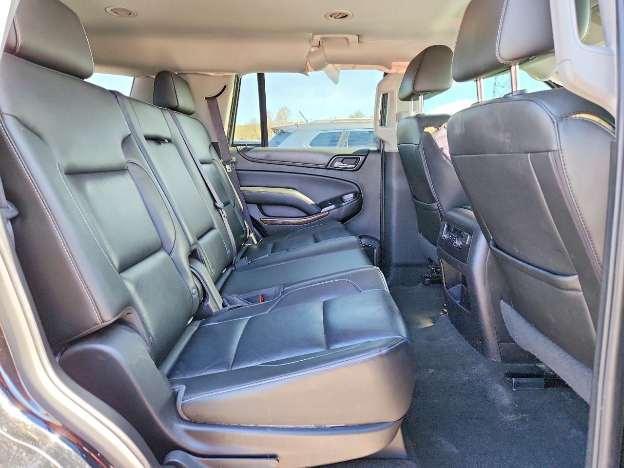 2016 Chevrolet Tahoe K1500 Lt - zdjęcie 11